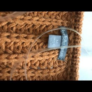 Mustard colored cardi 🔸🔶